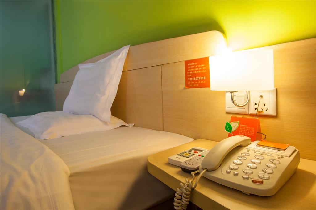 7Days Inn Guiyang Normal University Exterior photo